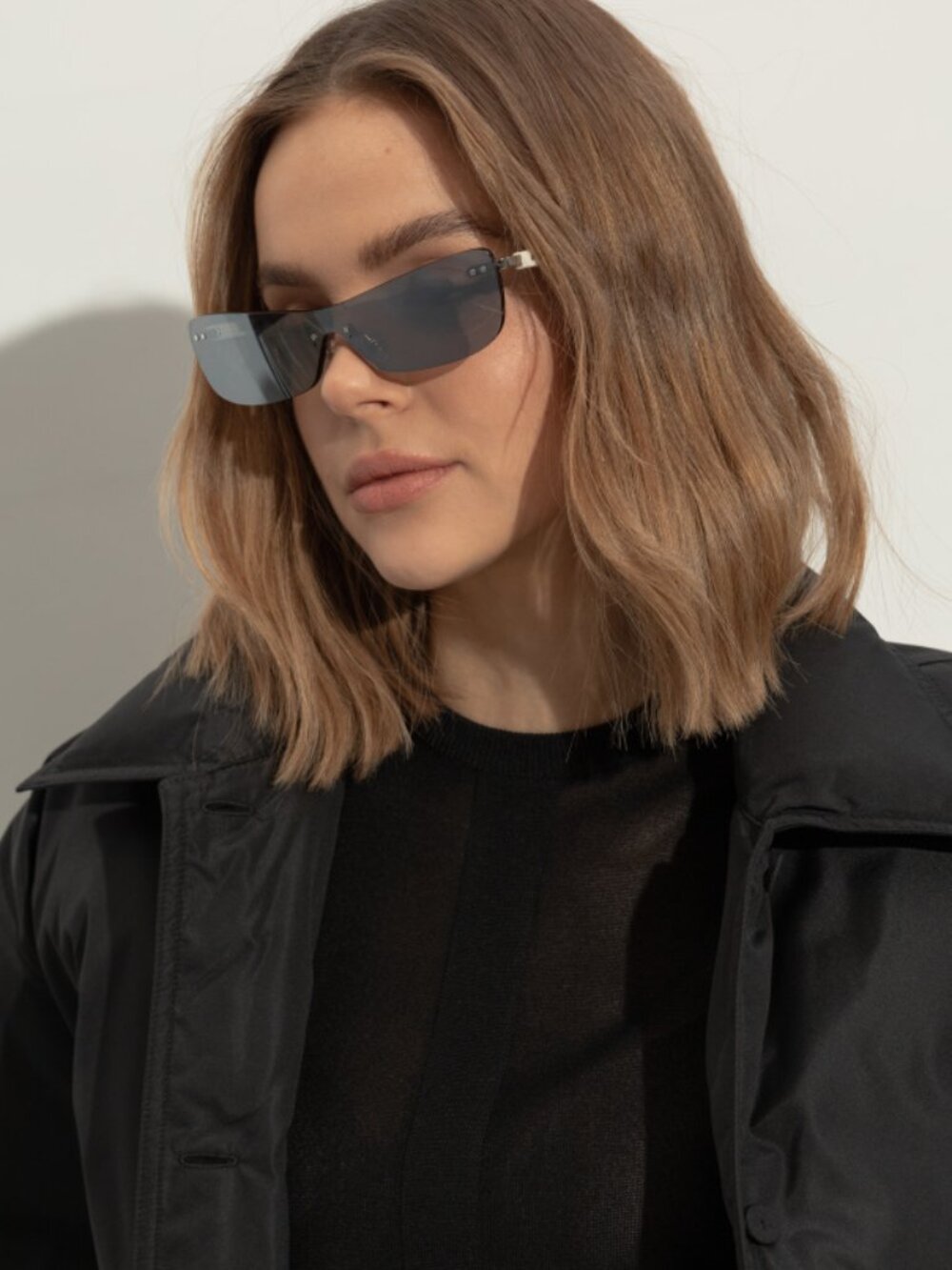Jacquemus MIRADA JAC/69 C3 Sunglasses White Shield Frame, Silver Mirror Lenses